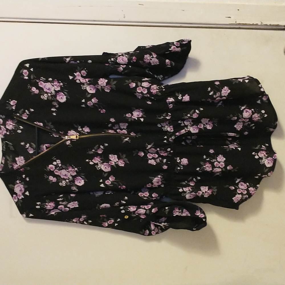 Rue21 black and purple floral shirt